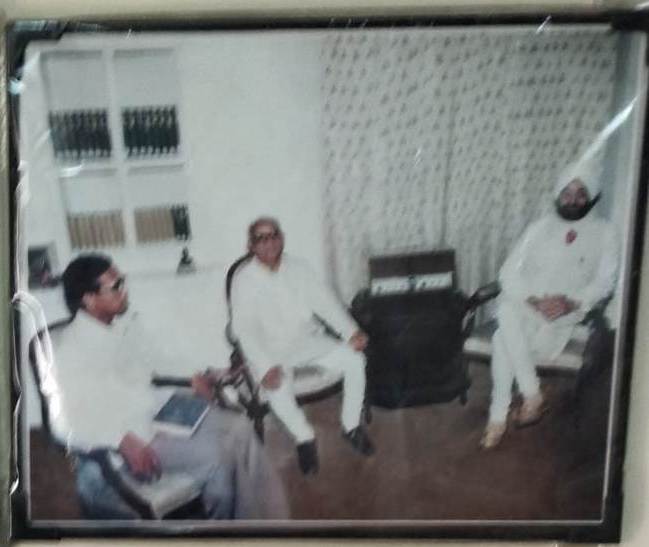 Dr H. L. Sharma with Giani Zail Singh 